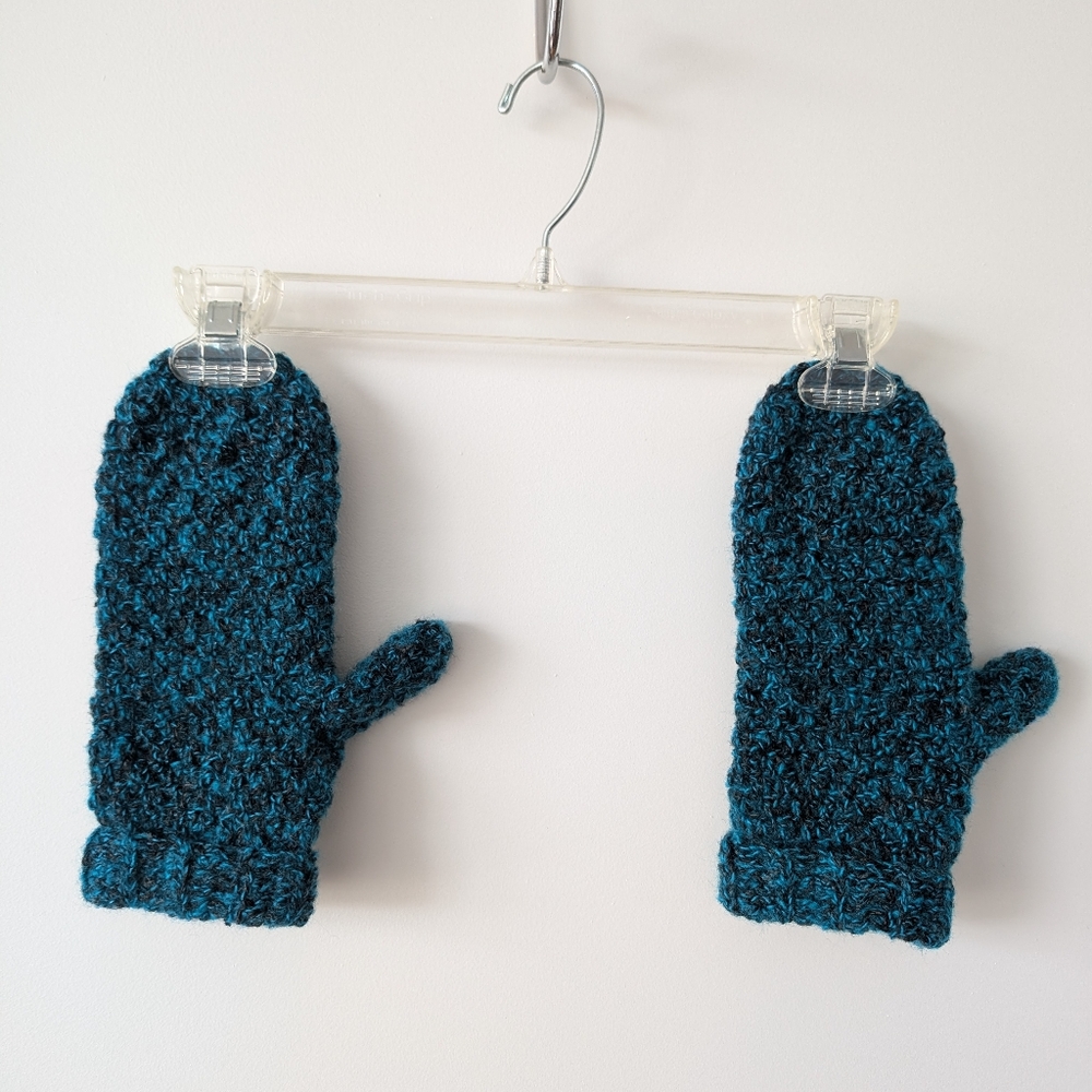 Vintage Crochet Knit Handmade Mittens Teal Black